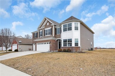 8738 Bushypark Dr, Brownsburg, IN 46112 - photo 3