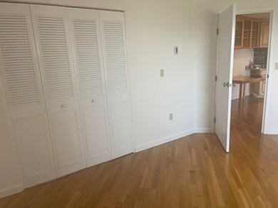 Sagamore Place Condominiums unit 1004, Quincy, MA 02171 - photo 6