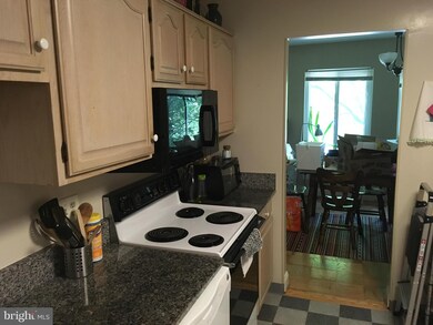 11409 Commonwealth Dr unit 103, Rockville, MD 20852 - photo 4