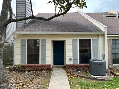 202 Long Plantation Blvd unit D, Lafayette, LA 70508 - photo 2