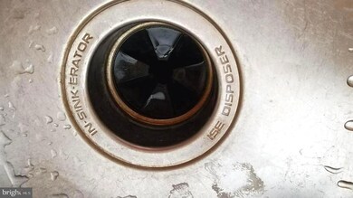 297 Martinsburg Rd unit A, Berkeley Springs, WV 25411 - photo 5