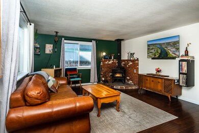 802 SE Polaris Ct, Bend-6