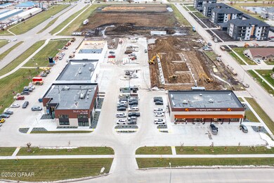 3610 S Washington St unit C, Grand Forks, ND 58201 - photo 5