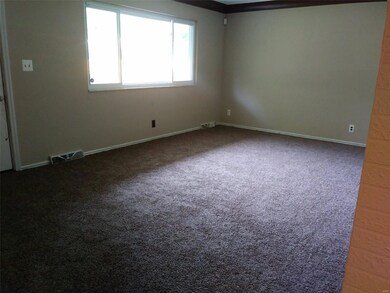 4 Holiday Dr, Collinsville, IL 62234 - photo 5