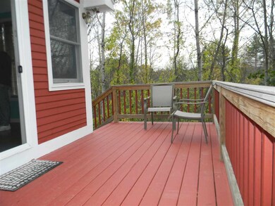 150 Barretts Hill Rd unit B, Hudson, NH 03051 - photo 3
