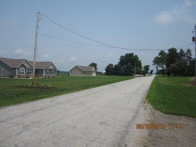 7242 E Chicago Rd, New Carlisle, IN 46552 - photo 3