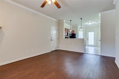 597 E Miracle Dr unit 3, Fayetteville, AR 72701 - photo 7