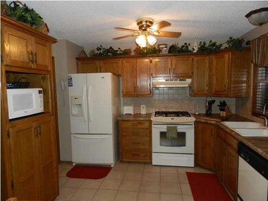 AN ADDITIONAL VIEW OF THE KITCHEN! GAS RANGE, NEWE