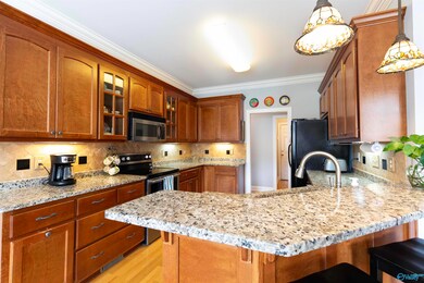 KITCHEN, GRANITE COUNTERS, TILE BACKSPLASH