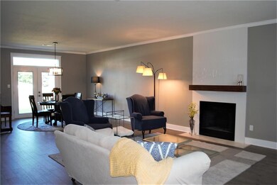 13020 Brookdale Dr, Fishers, IN 46037 - photo 3