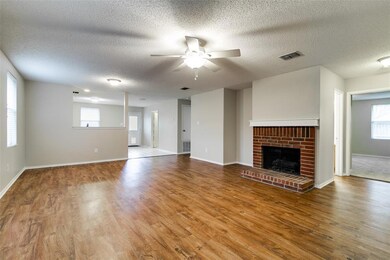 1002 Chilton Dr, Wylie, TX 75098 - photo 2