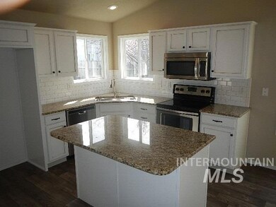 805 W Florida Ave, Nampa, ID 83686 - photo 4