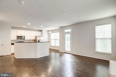 42209 Canary Grass Square, Aldie, VA 20105 - photo 6