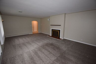 1900 Suffolk Ave, Westchester, IL 60154 - photo 3