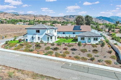 29329 Kemper Ln, Highland, CA 92346 - photo 5