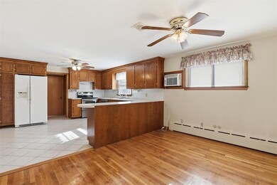 699 Chestnut St unit 1, Manchester, NH 03104 - photo 6