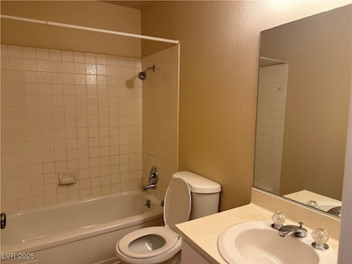 4689 Sand Creek Ave unit C, Las Vegas, NV 89103 - photo 7