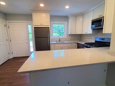 32 Pine Hill Rd unit C, Nashua, NH 03063 - photo 3