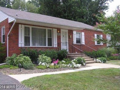 6521 32nd St, Falls Church, VA 22046 - photo 2