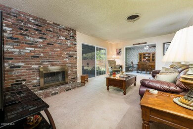 22119 Strathern St - HsHProd-25