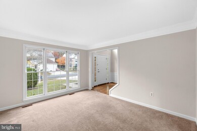 11611 Clocktower Ln, Laurel, MD 20708 - photo 4