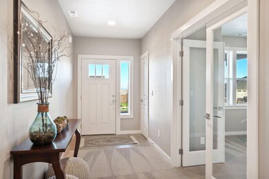 61361 SE Matthew St, Bend, OR 97702 - photo 2