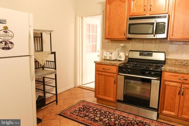 2102 Wilkens Ave, Baltimore, MD 21223 - photo 6