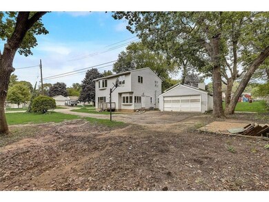 01-16th St-001