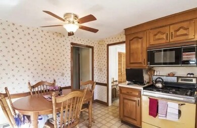 21 Elliot St unit 1, Newton Highlands, MA 02461 - photo 7