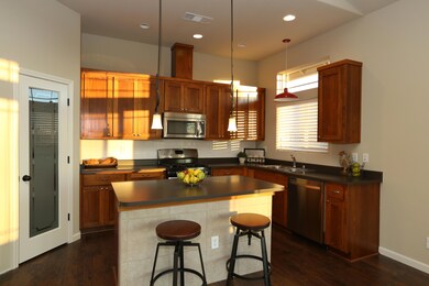 Kathy Lane - Kitchen with Breakfast Bar
