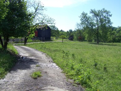 1305 Johnson Rd, Harrodsburg, KY 40330 - photo 7