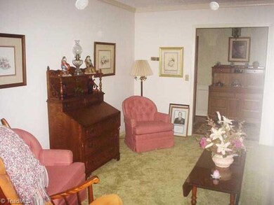 701 Holly Dr, Asheboro, NC 27205 - photo 6