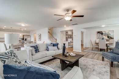 14-web-or-mls-2022 07 15 - 2227CountyLin