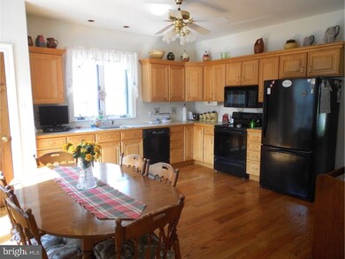 10 E Plumstead Ave, Lansdowne, PA 19050 - photo 7