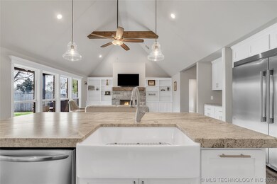 6617 S Palm Ave, Broken Arrow, OK 74011 - photo 6