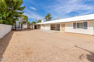 0044-44 42nd 2230