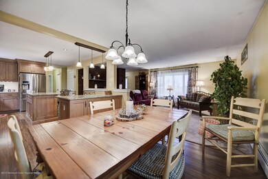 08_11Living_Room_mls