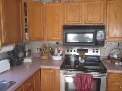 10805 Stellhorn Rd, New Haven, IN 46774 - photo 5