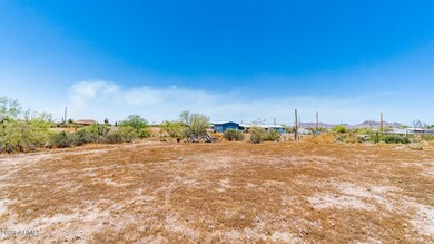 2570 East Scenic Street-43