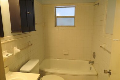 Bathroom is located between the bedrooms.
