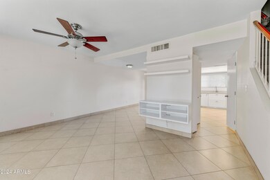 02-Family Room