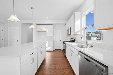 27151 Gallop Way, Saline, MI 48176 - photo 6