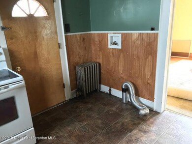 129 S Irving Ave, Scranton, PA 18505 - photo 3