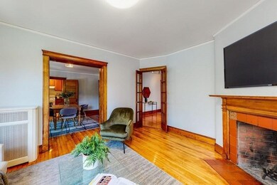 The Castle unit 4, Cambridge, MA 02138 - photo 4