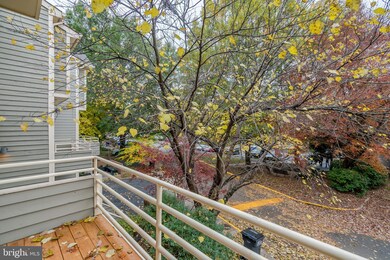 1960 Lakeport Way, Reston, VA 20191 - photo 4