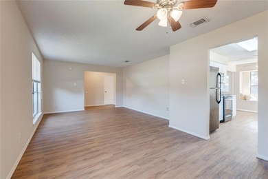 2924 Turtlerock Dr, Bedford, TX 76021 - photo 7