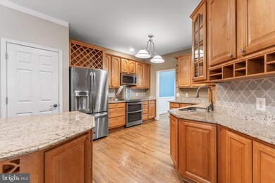 10801 Cinnamon Teal Dr, Spotsylvania, VA 22553 - photo 3