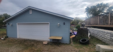 603 Walnut St, Baraboo, WI 53913 - photo 4