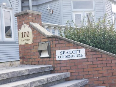 100 1st St unit 3, Keyport, NJ 07735 - photo 2