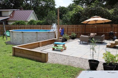 99 Davis Cir, White River Junction, VT 05001 - photo 7